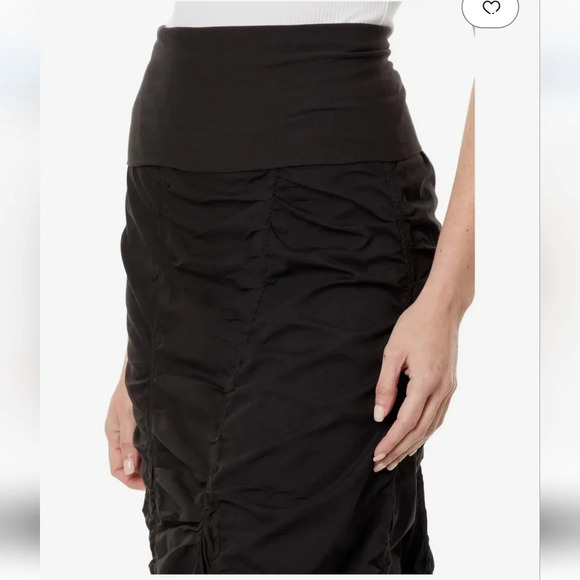 XCVI Women’s Gored Peasant Skirt Black Sz Small - Picture 6 of 15